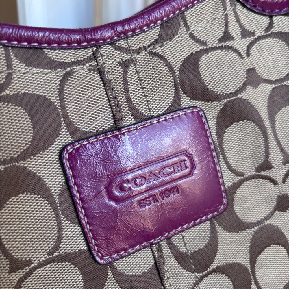 Coach Signature C Tote Shoulder Bag Tan with Berry Leather Trim - Picture 10 of 11